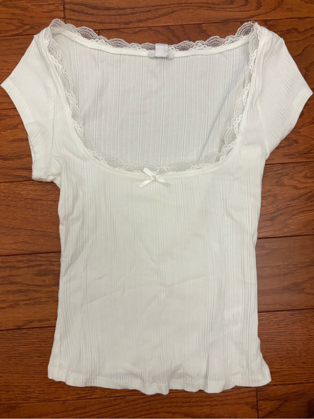 Garage white lace t-shirt